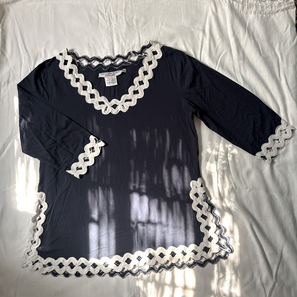 Gretchen Scott Designs Navy Top with White Accents